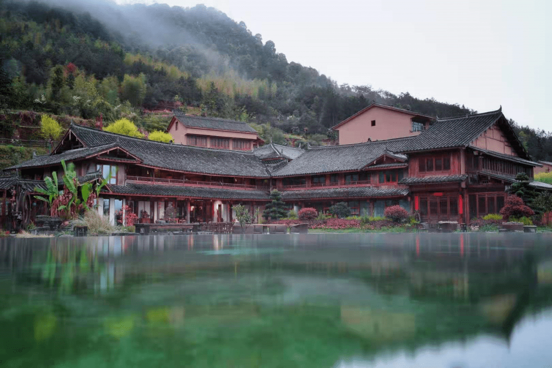 打卡旅游景点"五一"假期小布为各位"特种兵"们准备了泰顺游玩副本好山