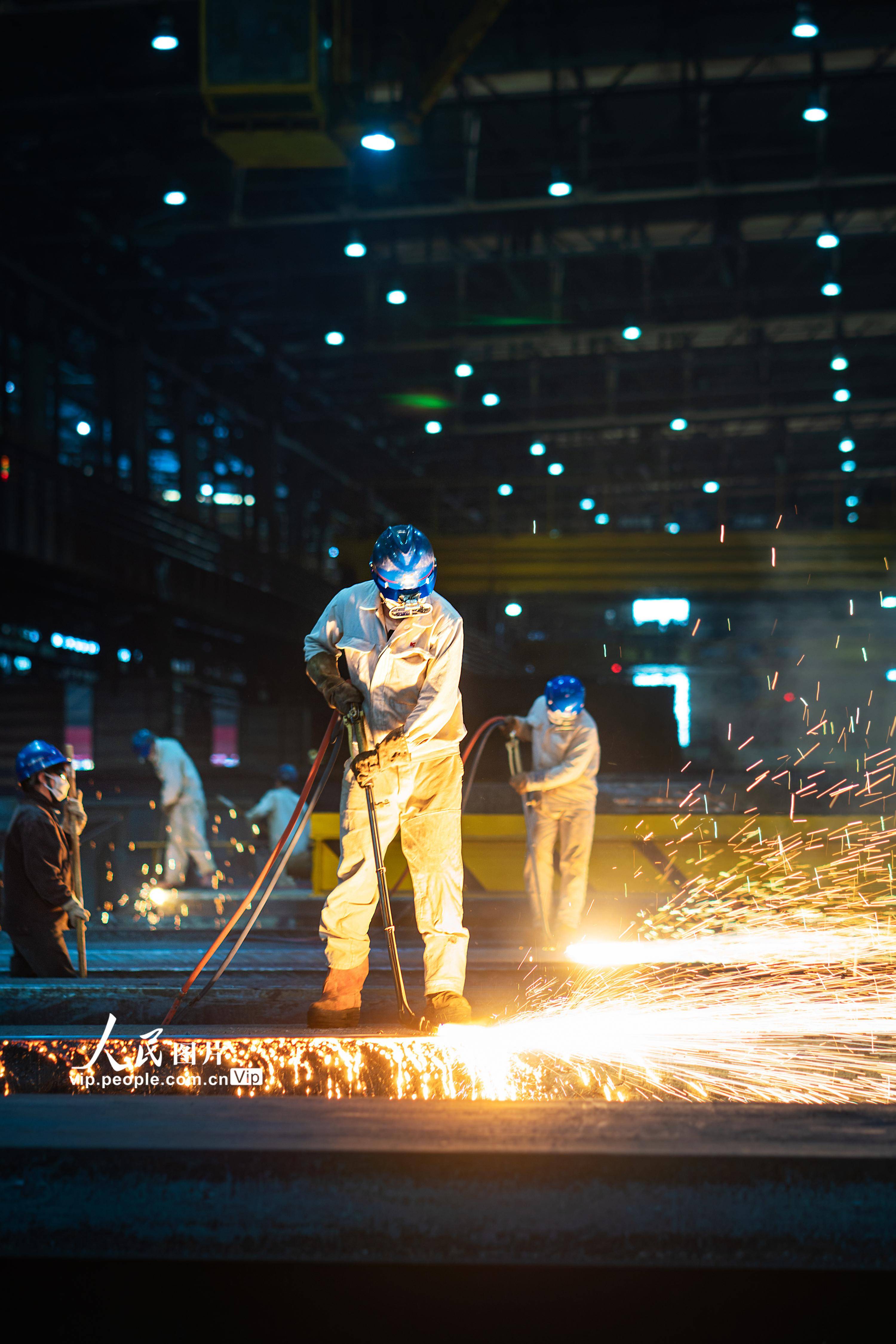 安徽马鞍山:坚守岗位度"五一"