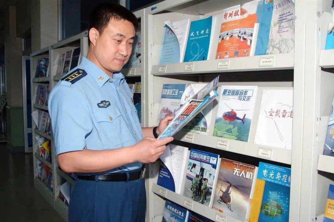 邓友明梁万俊李国恩李吉宽张玉梅李刚风上风云|云端故事望您读后可以