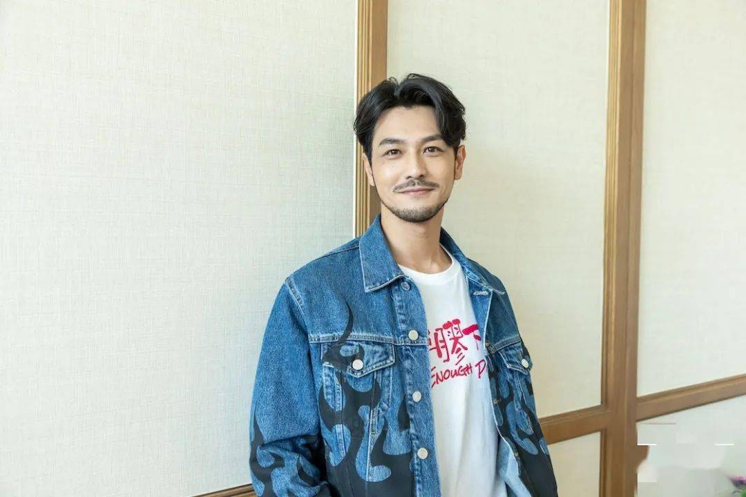 栢天男为环保身体力行,拍戏唔用即弃餐具:我会自备餐具开工_adam_时候