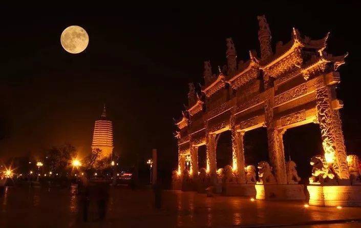 辽阳市夜景图片