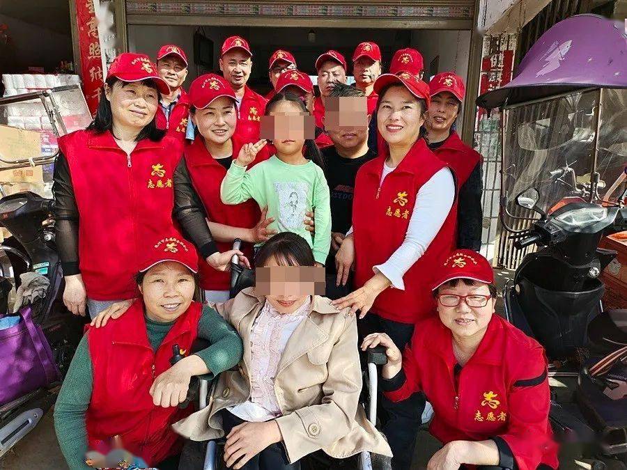 志愿者音响投影对讲机批发负责人马莉表示:残疾人是社会大家庭的一