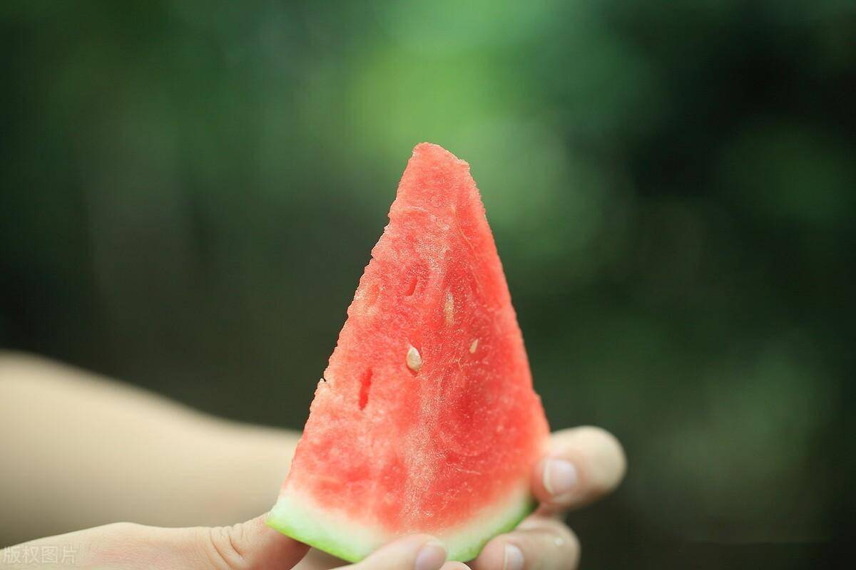 开心快乐看淡一切_生活看淡点才会开心_开心才会看淡点生活英文