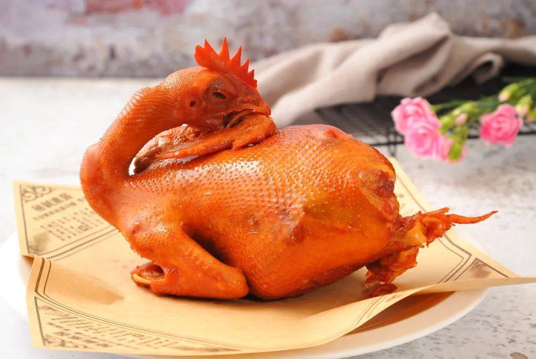 任泽区老雪熏鸡先后被评为"河北名菜""河北特色旅游名菜""河北省30个