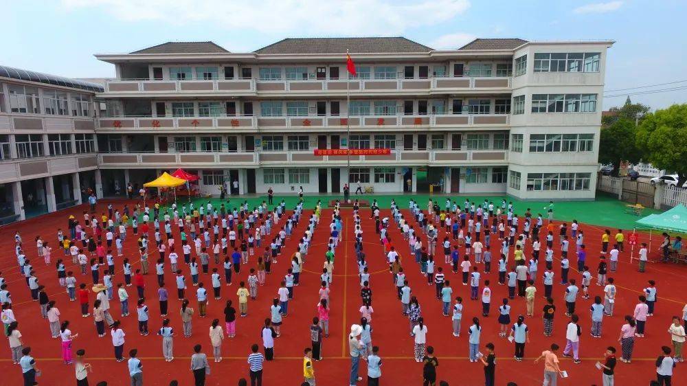 "学习二十大·争做好队员"2023年海宁市流动少年宫活动走进长安镇中心