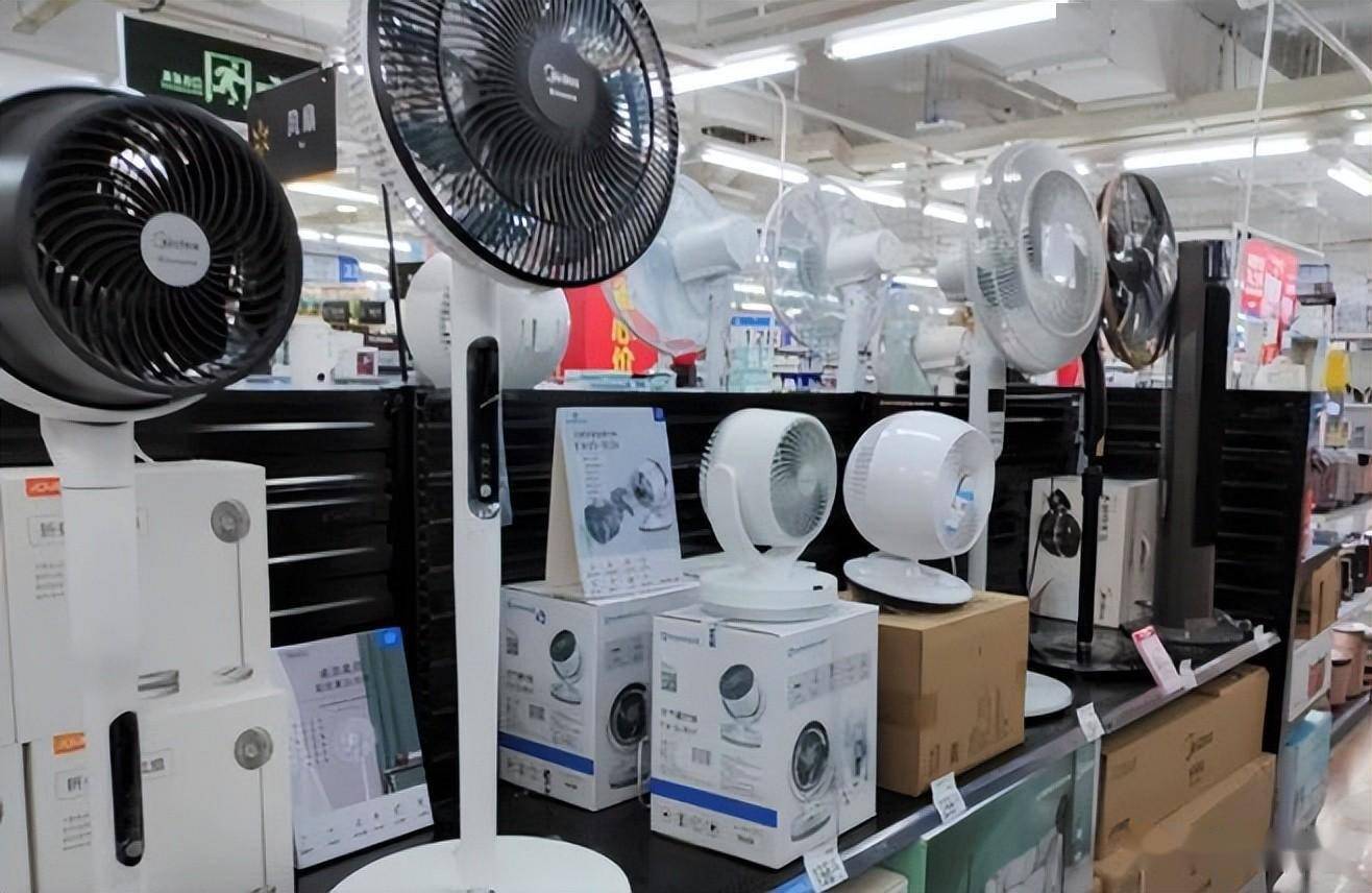 夏天刚到,卖风扇的商家就已经这么卷了吗?_氛围_产品_充电