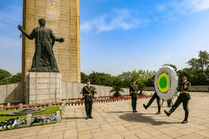刘晶 摄张永兰 摄刘民 摄陆林生 摄沈伯宁 摄谷昌旺 摄朱文雄 摄潘俊