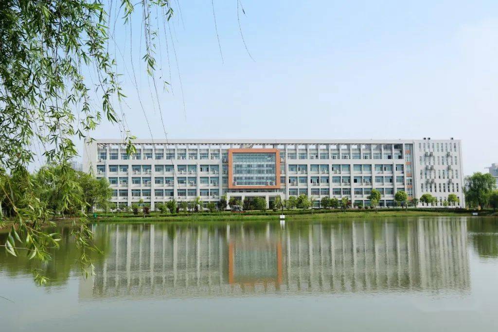 携手腾讯,芜湖这所高校办了一个新学院_产业_合作_人工智能