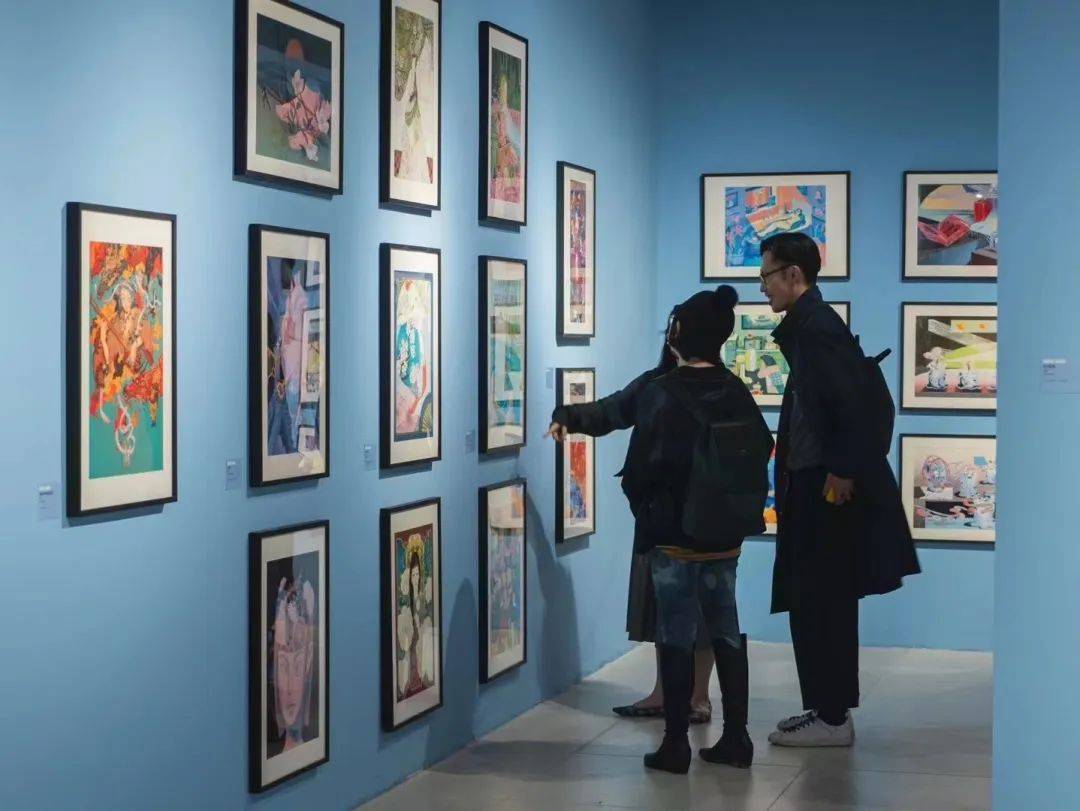 中国首展!来看获奖作品,还能一同“受邀参展”→_插画_上海站_大奖