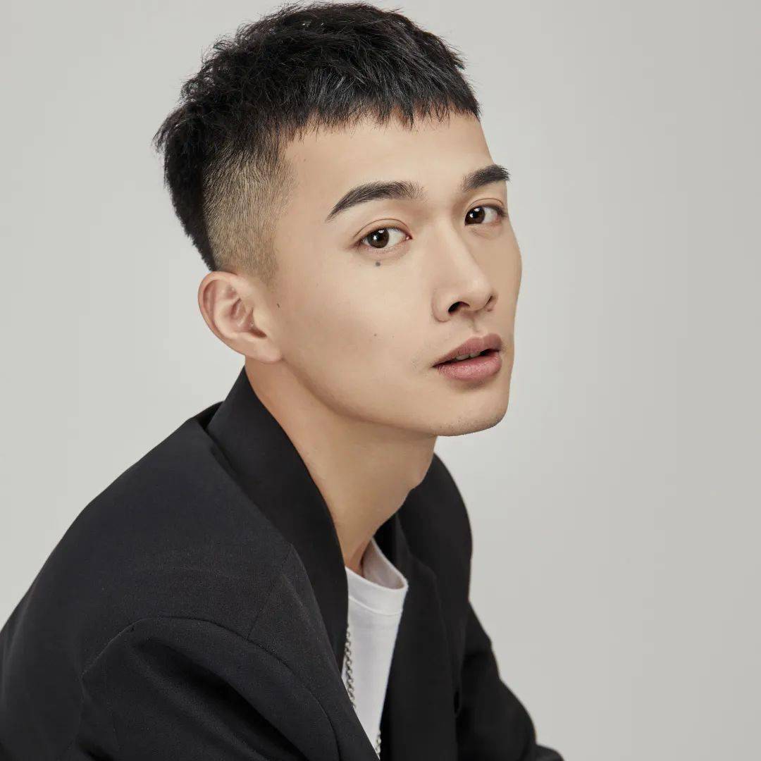 戏讯|专访上海越剧院尹派小生冯军_李凤鸣_陈奎_角色