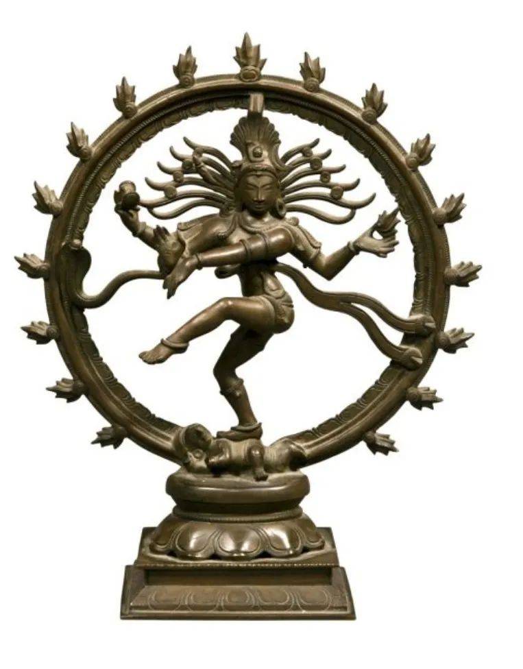 青铜湿婆神像(由曼哈顿地方检察官办公室提供)而本次归还的文物还有:"