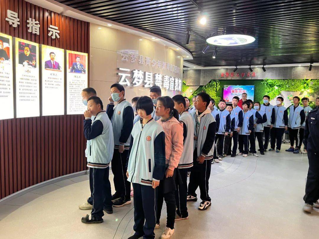 县特殊教育学校学生属于弱势群体,抵御毒品危害的能力较弱,通过这次近