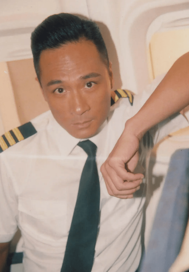 演男主角唐亦琛(sam).请来暌违荧幕多年的吴镇宇.首先,阵容星光熠熠.