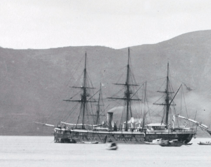 第一1876年,由船政人自主设计制造"艺新"号新船首次试航.