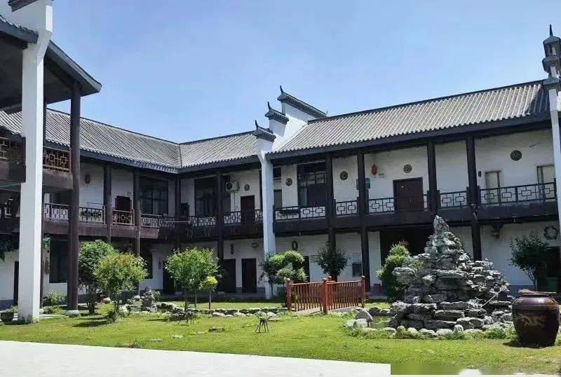 漯河手机报等二十余家新媒体深入开源河上街景区,漯湾古镇,空冢郭镇