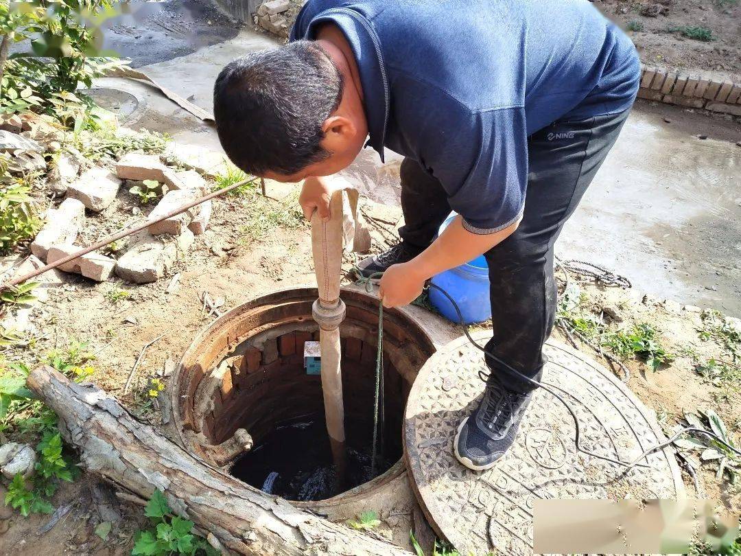 二十大精神在西集91 | 抢修水井,送"苗"上门,西集镇用心用情为民