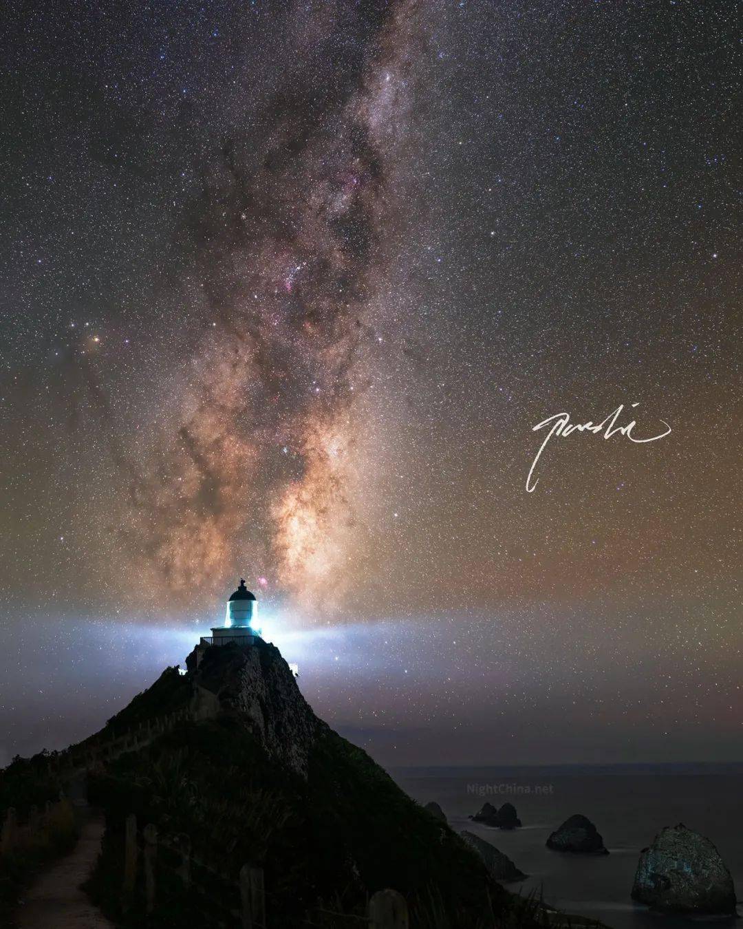 努盖特灯塔 | 夜空中国