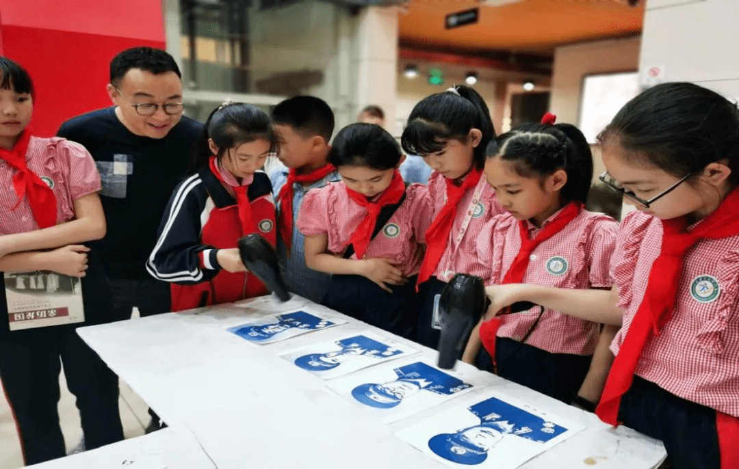 莲都天宁小学持续开展"用摄影点亮童心"特色美育教学_丽水_影像_榜样