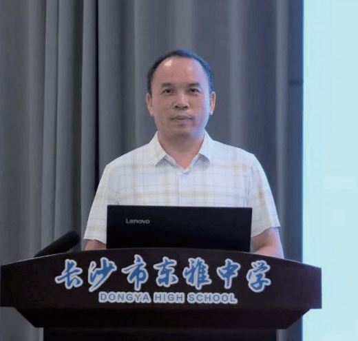 校长谈阅读|黄汉军: 让每个孩子拥有终身幸福的能力_东雅_活动_社会