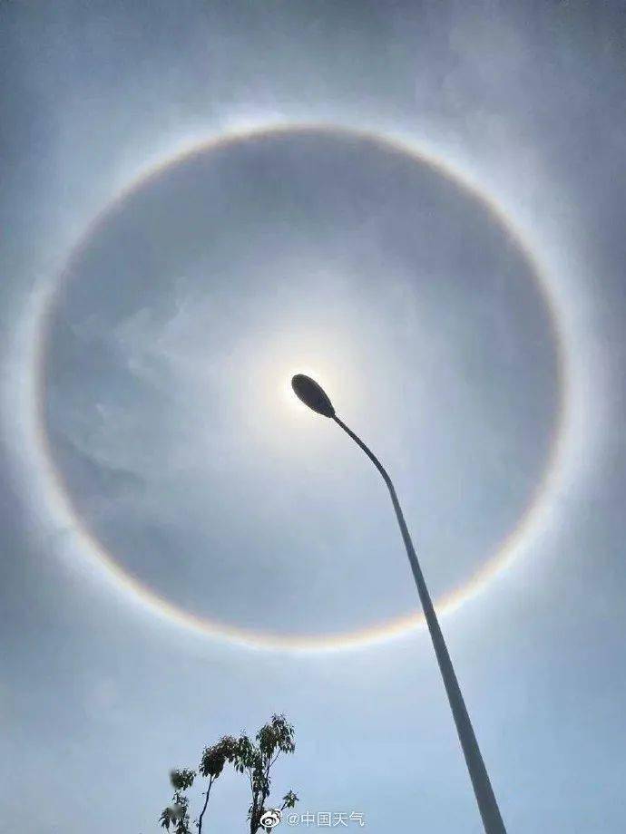 今天多地天空出现……有人拍到！接下来，冲击34°C→(洛阳白村正骨医院电话多少)