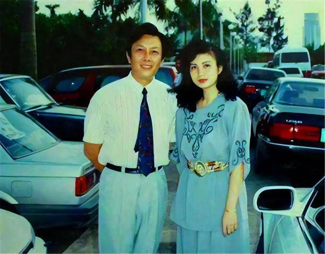 然后唐国强的事业一路飙升,身价水涨船高,资源不断,孙涛就全力支持