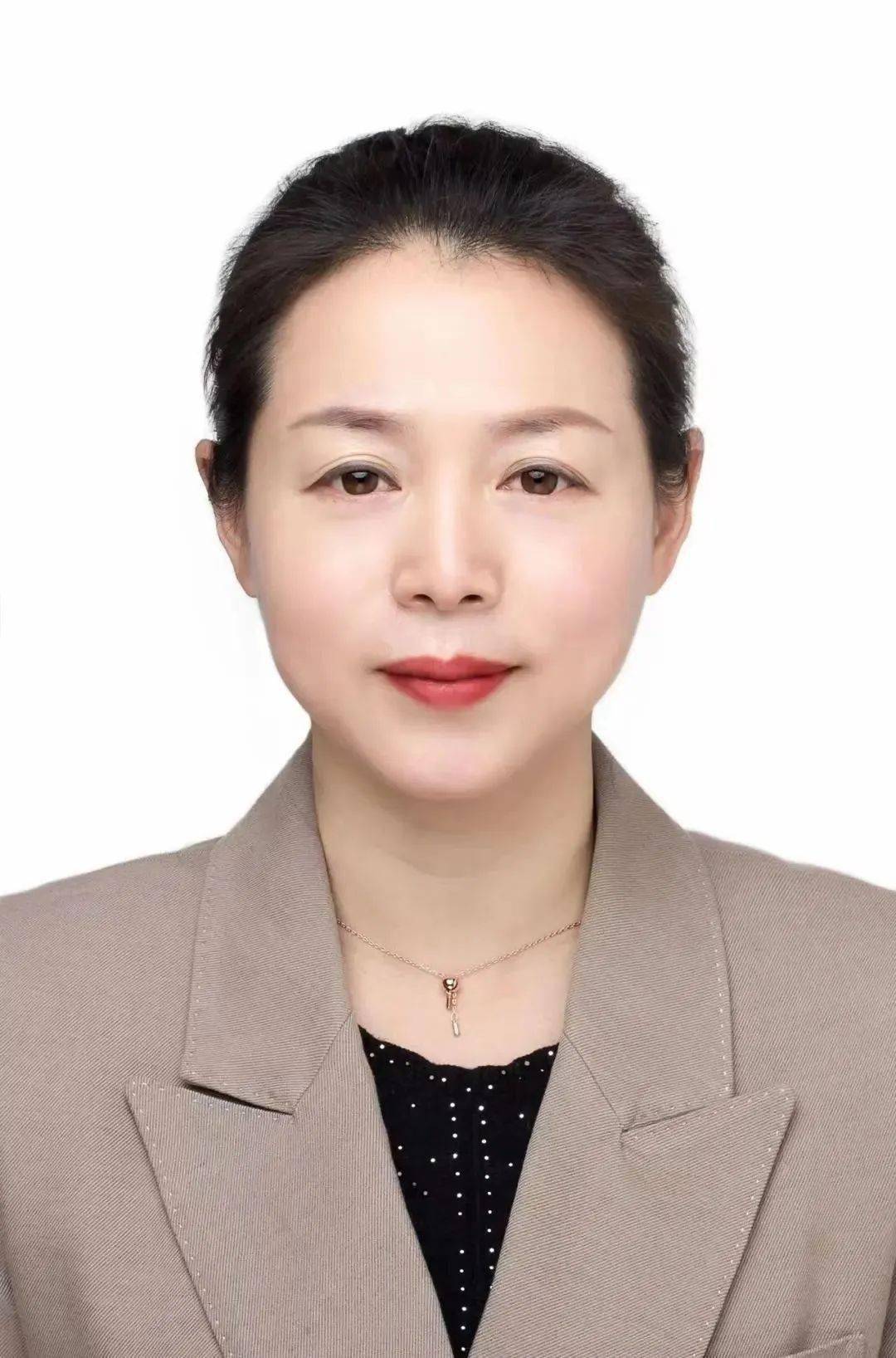 周秋华宣城市绩溪县中医院党总支副书记,护理部主任这位宣城"最美"