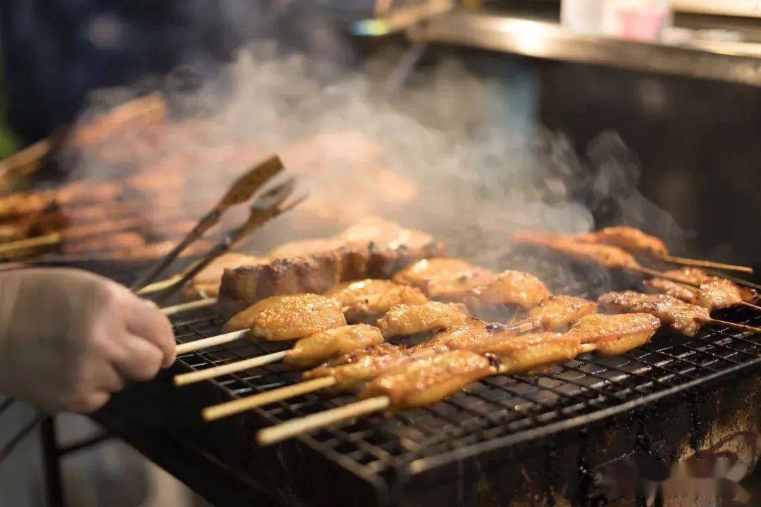 淄博有烧烤，而金塔美食如云～(淄博金岭烧烤哪家强)