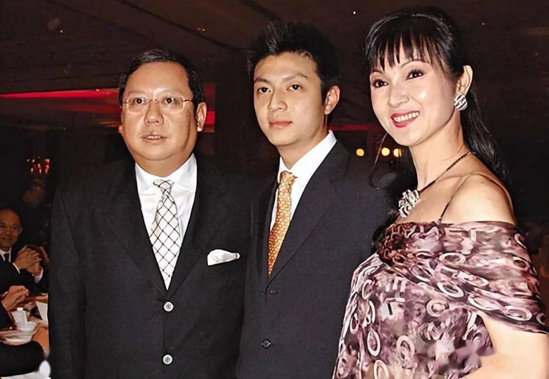 与林建岳离婚28年想复合?