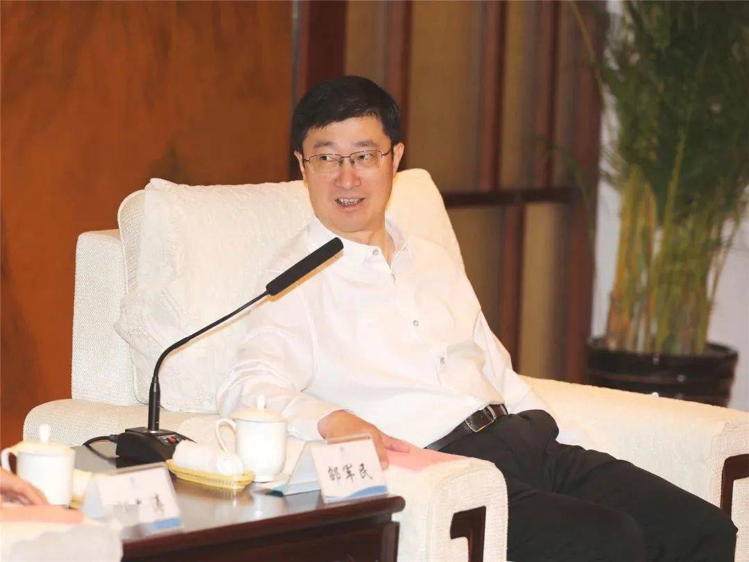 瓦克化学中国总裁胡文涛来访张家港_发展_企业_陆崇珉