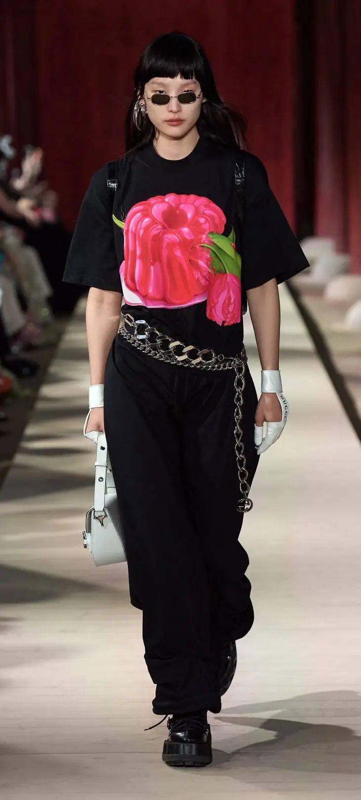 & details多元的gucci02演员文淇演员倪妮模特刘雯"中国代表队"三吉彩