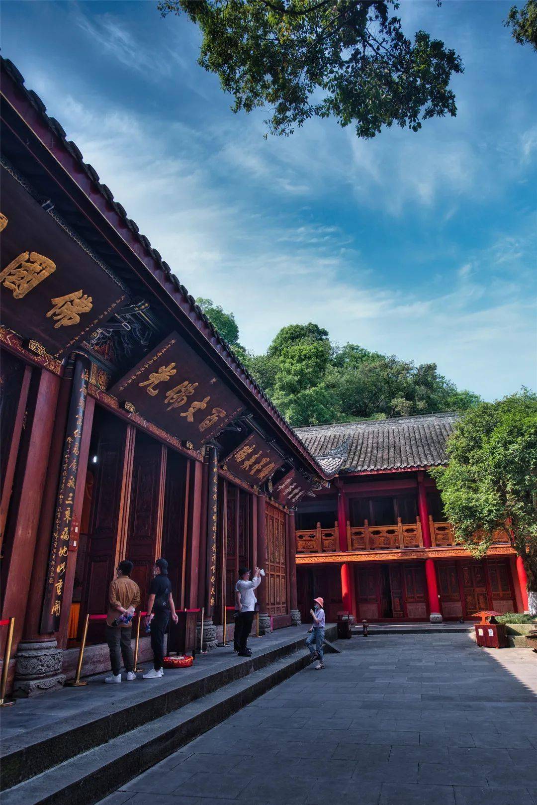 中国旅游日丨来赴一场"佛禅意蕴"的约会_凌云_三江汇流_大佛