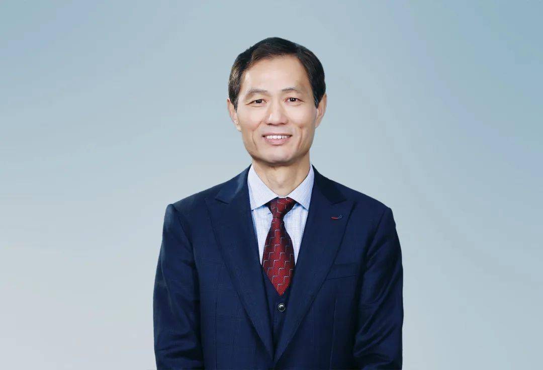 奥美医疗董事长崔金海当前,奥美医疗的产品线已覆盖外科与伤口护理