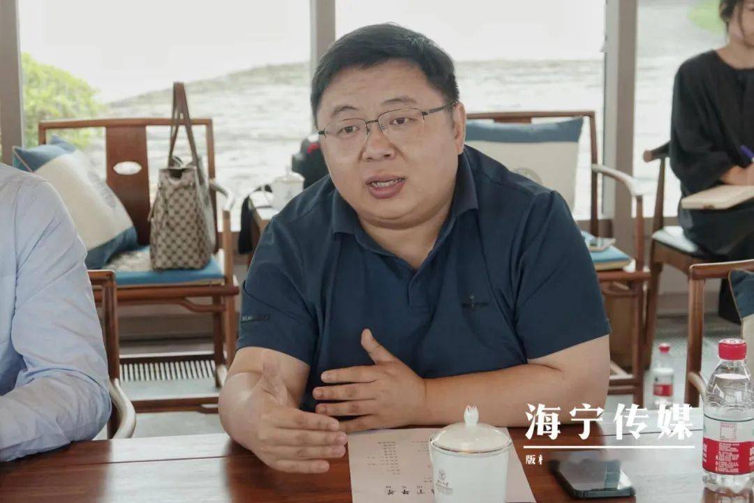 "正泰新能科技有限公司总经理杨强率先打开了话匣子.