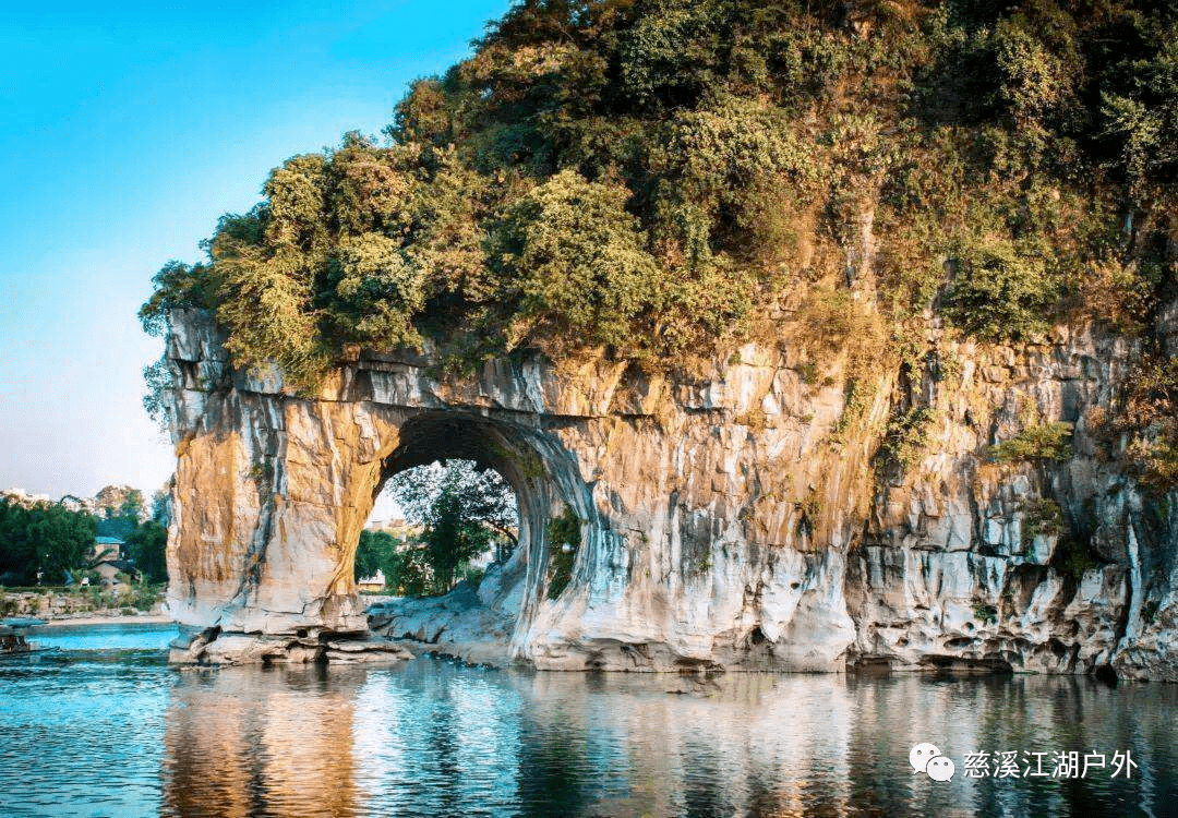 桂林漓江古东景区图片