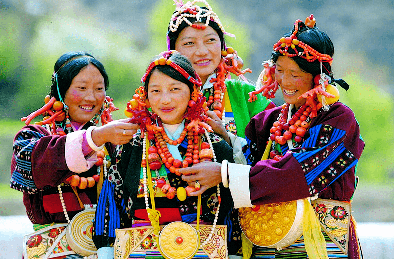 【富民兴村】蝶变如花‖夏坝丁真_阿尼扎西_邓珠_母亲