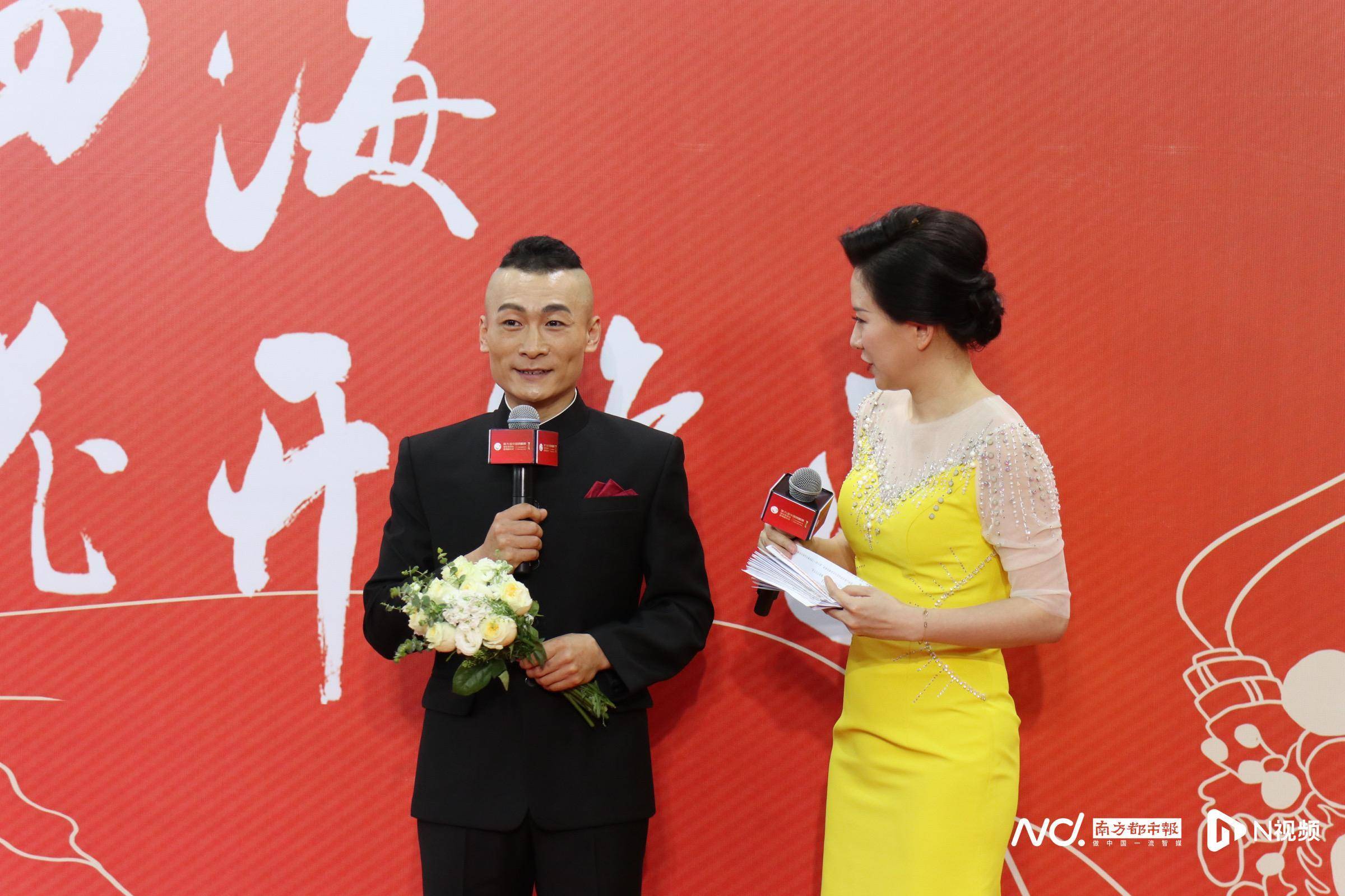 郝士超主工武生,师承张振荣,李金鹏,孟繁英,杨少春,马玉璋等戏曲名家