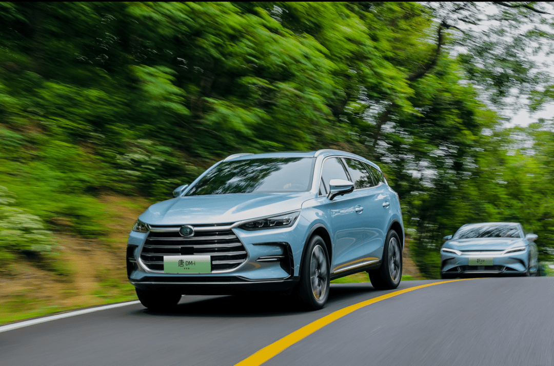 纵享"快,省,静,顺,绿,大"六大风采 初夏邂逅比亚迪唐dm-i冠军版