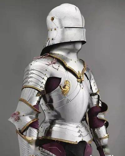 欧洲_盔甲_骑兵