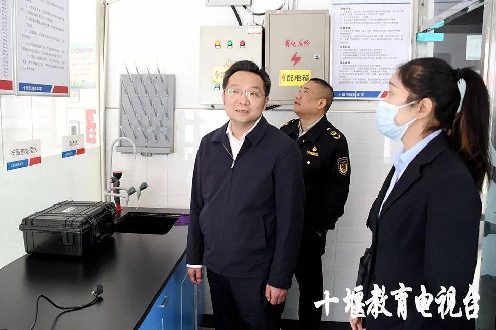 副市长周智勇深入市柳林中学开展督导检查_教育_情况_责任