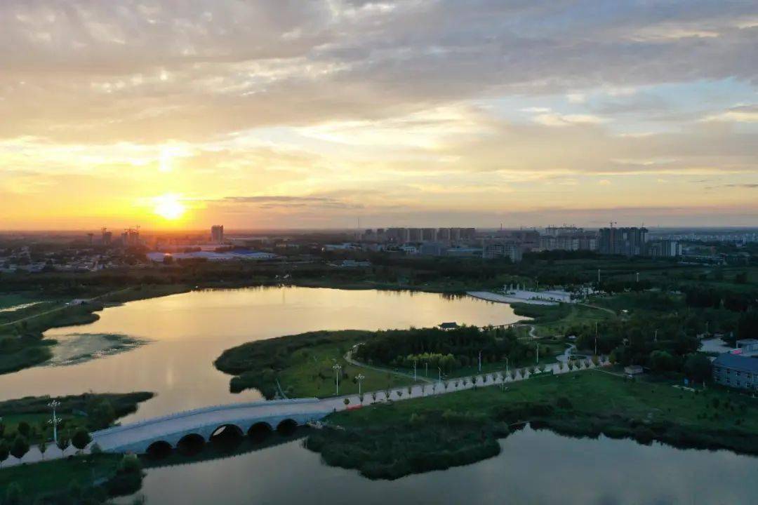 太行泉城 美丽邢台|新河县南湖公园:湖光十里 胜景一方_平台_敞阔