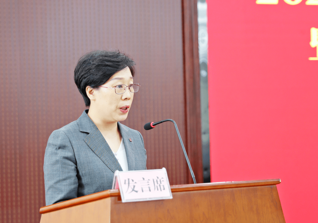 新安县,洛龙区,栾川县,老城区总工会以及洛玻集团工会等5家单位分别从