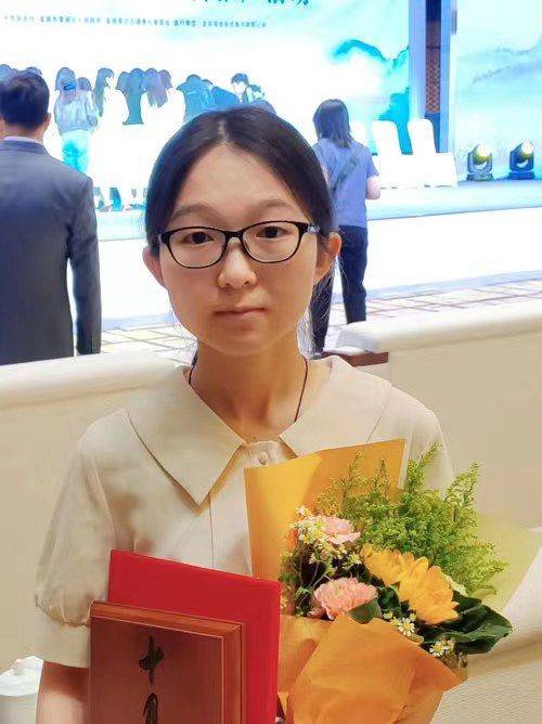 蝎子池控制系统源代码（中学生小说家 | 渡 澜：风让蒲公英变为风）系遇了，