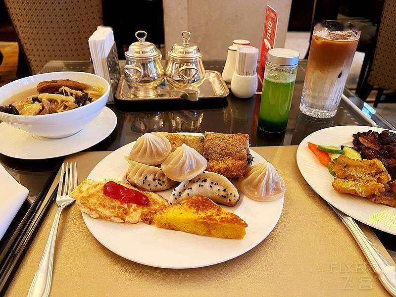 与历史名人的跨时空相遇——上海和平饭店_套房_客厅_餐厅