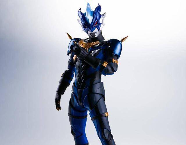 托雷基亚奥特曼shf实物图公开:光线特效极为瞩目,还原剧中形象_奥特曼