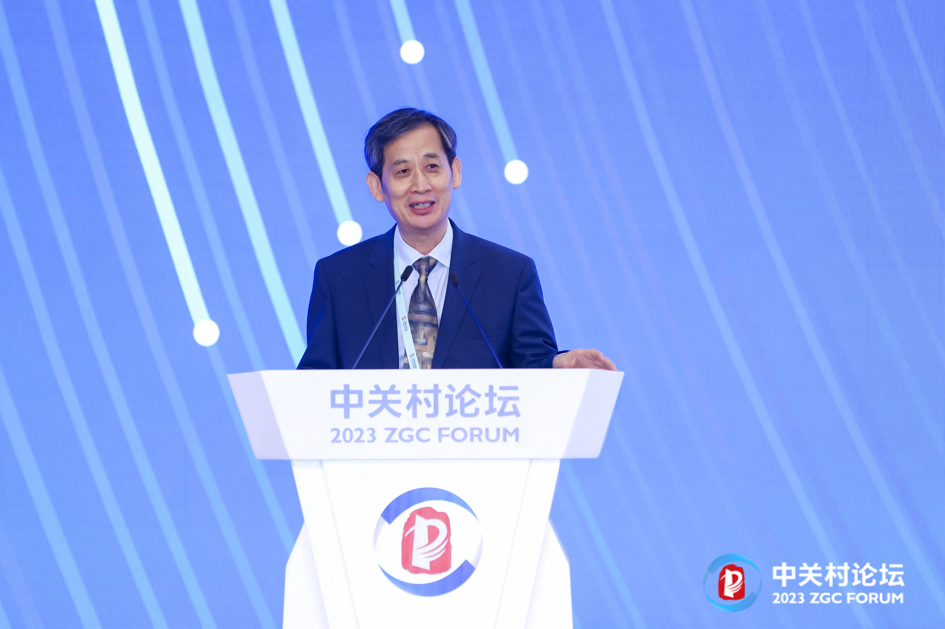 中科院天津工生所马延和:二氧化碳人工合成淀粉吨级中