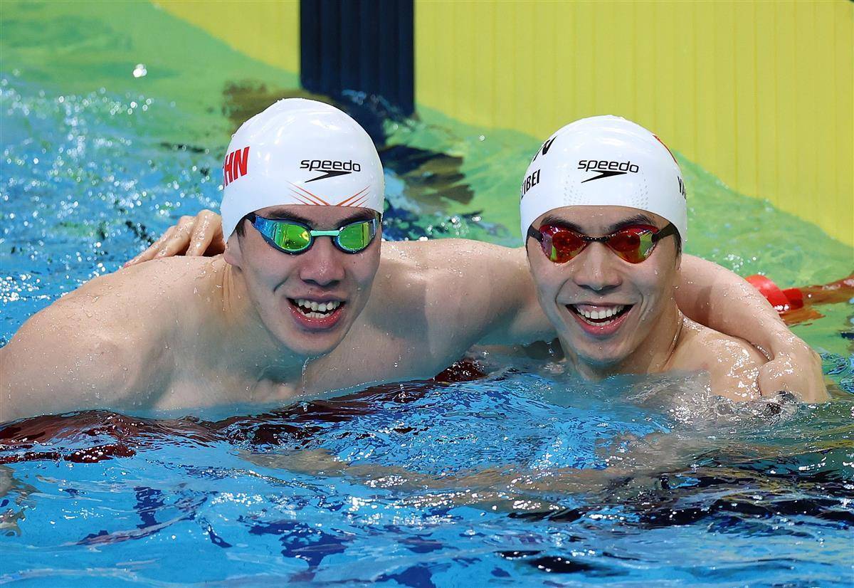 中国游泳争霸赛收官 1500米自由泳李冰洁强势回归|仰泳|争霸赛|李冰洁_新浪新闻