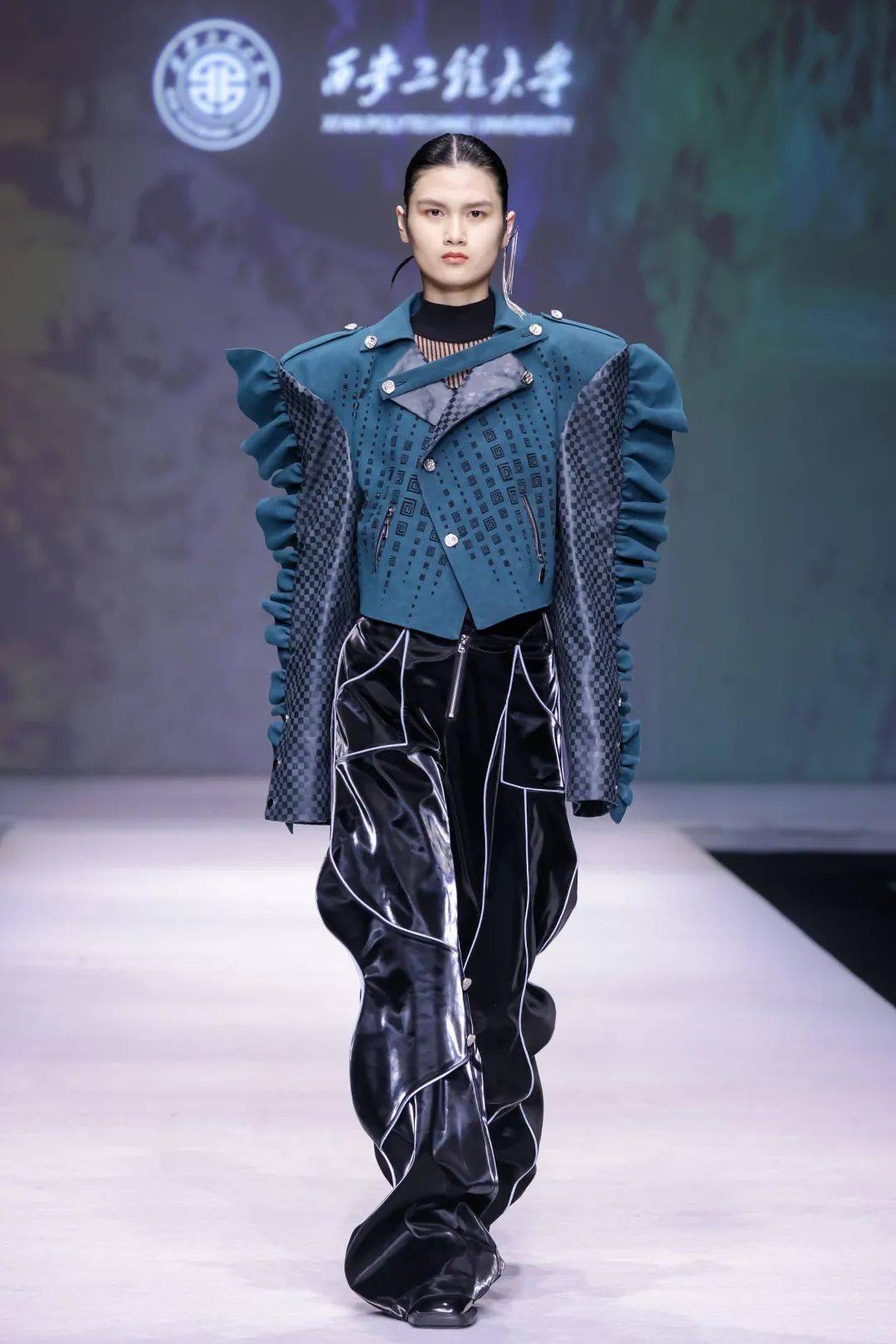 毕业展演 | 西安工程大学服装与艺术设计学院:问迹_作品_中国_服饰