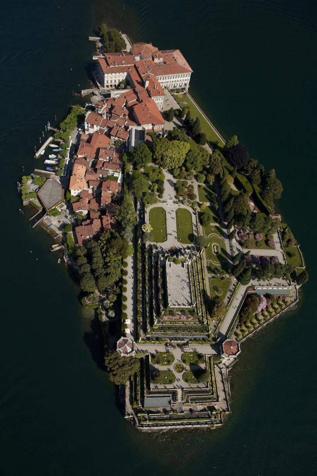 贝拉岛,意大利巴洛克风格的光辉_博罗_梅奥_岛屿