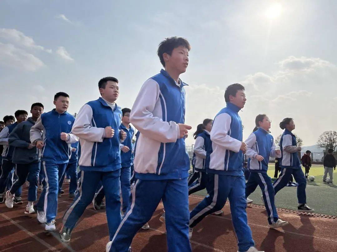 明雅学校是学