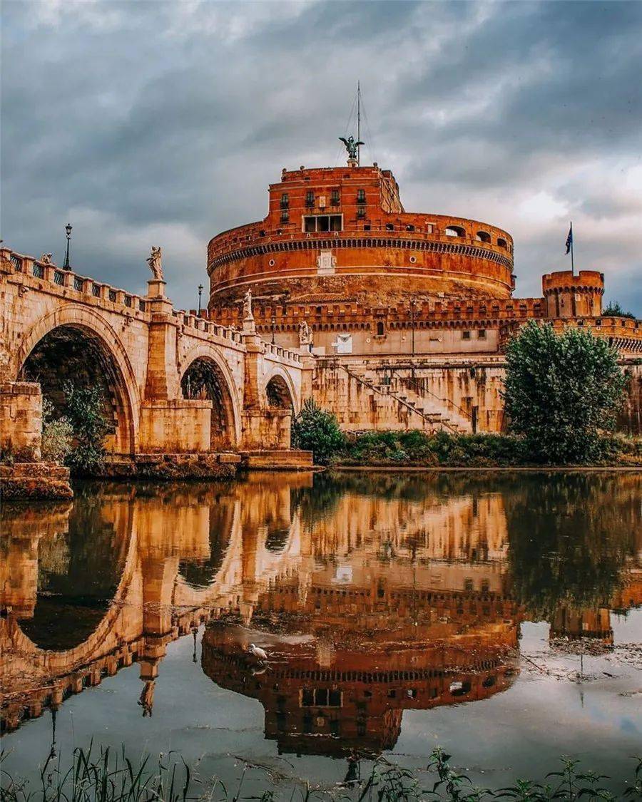 印度尼西亚日惹大学ugm校园清真寺(masjid kampus ugm)